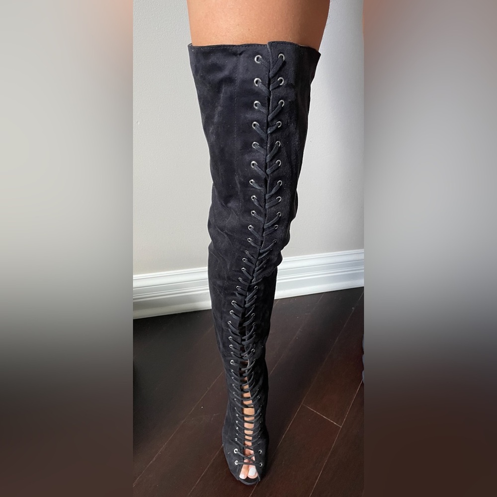 BEBE TARYN Tight High Over The Knee Black Lace Up Boots size 7